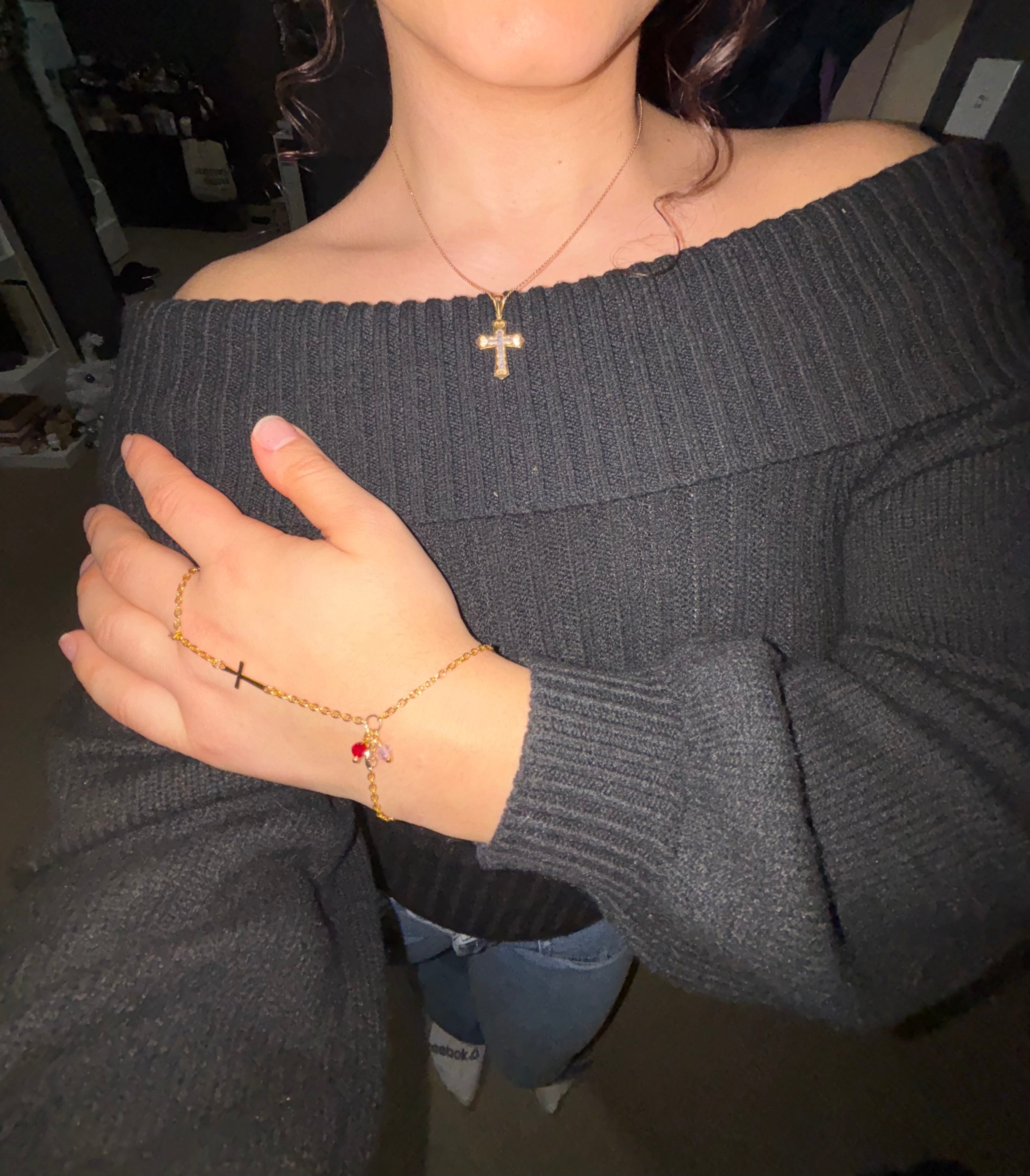 Hand of Faith Chain