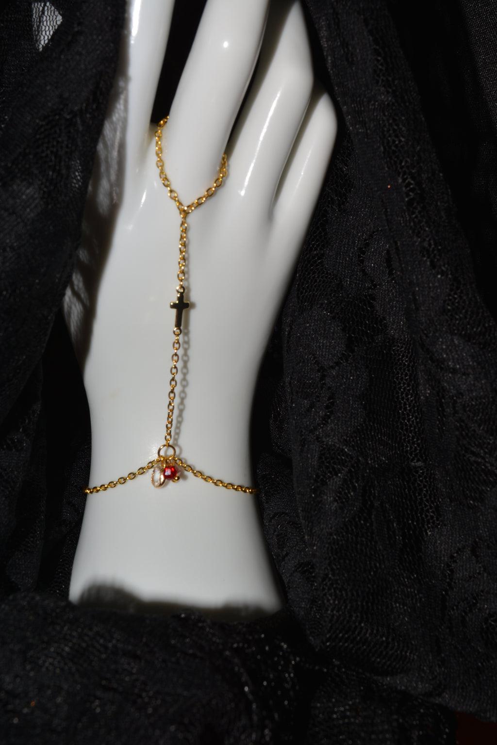 Hand of Faith Chain